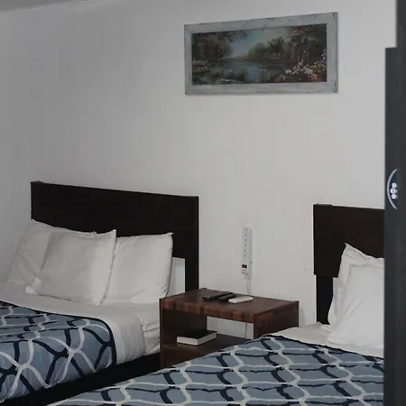 Holiday Lodge